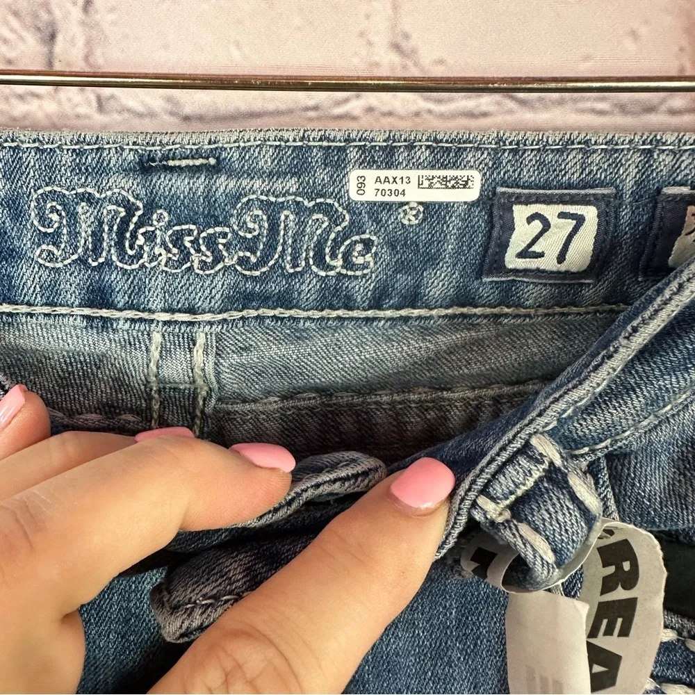 Miss Me low rise Y2K Distressed Skinny Jeans womens 27 embellished boho festival